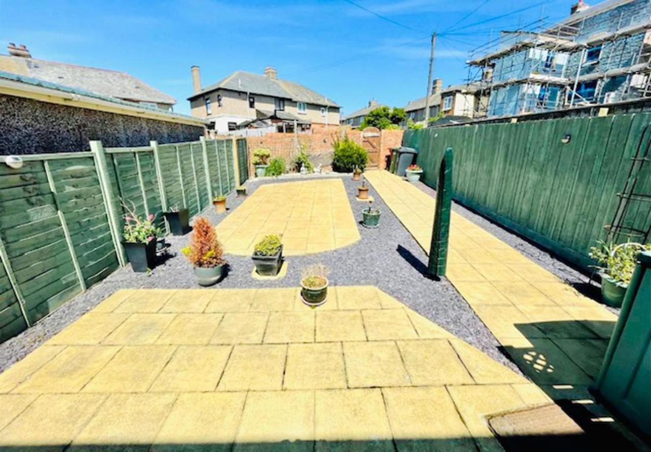 Lovely And Affordable House Closer To The Sea 哈特尔普尔 外观 照片